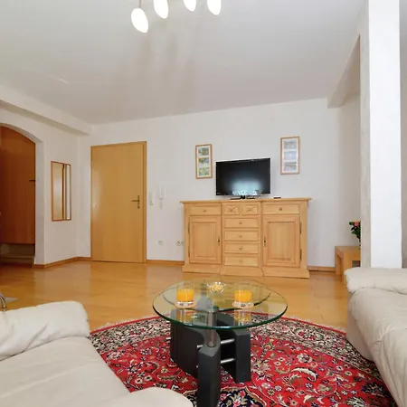 Quaint In Eimelrod Near Lake&water Sports Apartment Willingen (Upland)