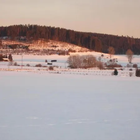 Quaint In Eimelrod Near And Water Sports Lägenhet