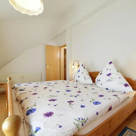 Quaint In Eimelrod Near And Water Sports Apartmán *