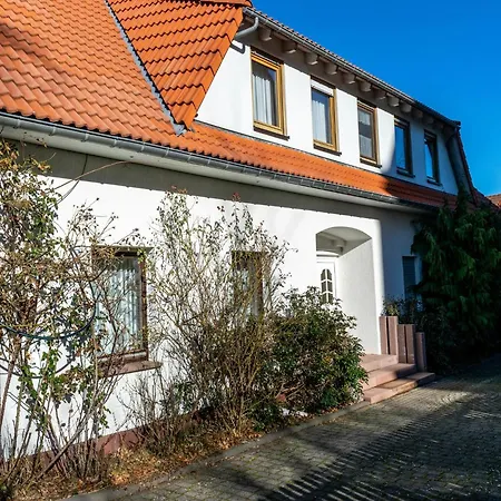 Lägenhet Quaint In Eimelrod Near And Water Sports